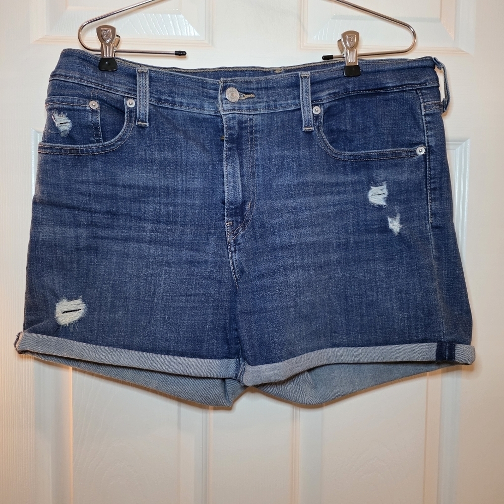 Levis Mid Length Shorts Sz 32